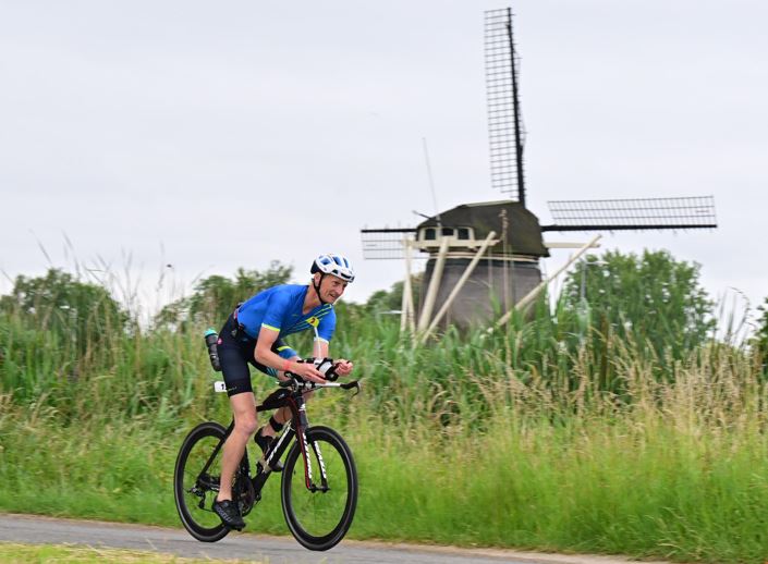 Abhinabha_AmsterdamTriathlonJune2022_w1.JPG