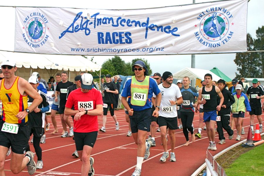 28th Sri Chinmoy 'Self-Transcendence' 6-12-24 Hour Races & 24-Hour Teams Race :: 21-22 March 2026