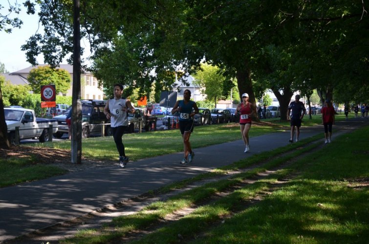 12 Dec 2012 - Sri Chinmoy Christmas Dash - 10km and Children's 3.2km
